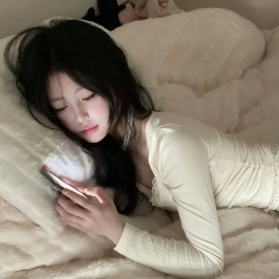 黎明的河边